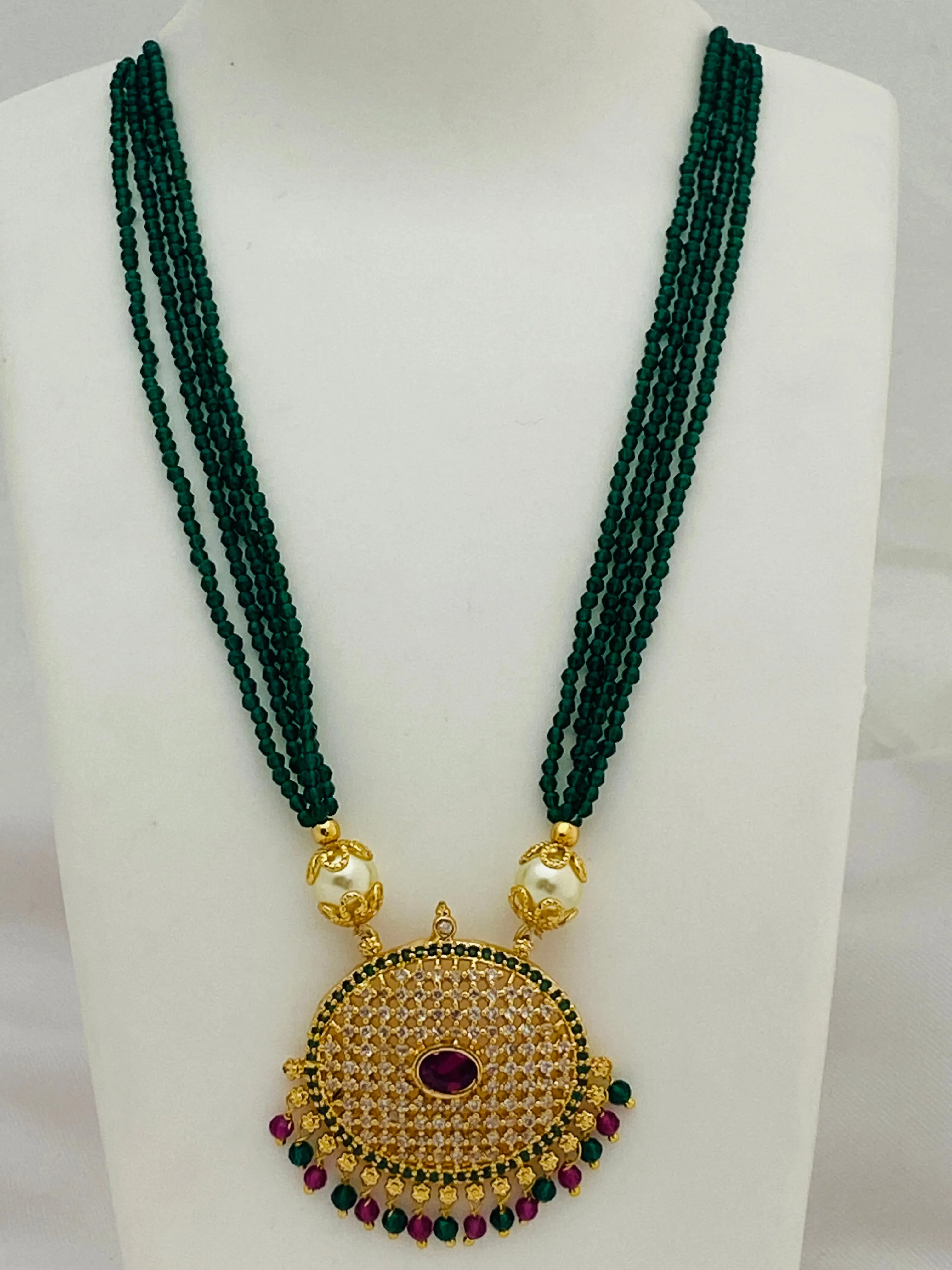 Attractive Gold Plated Antique Green Kundan Rani Haar Beaded Pendant Set For Women