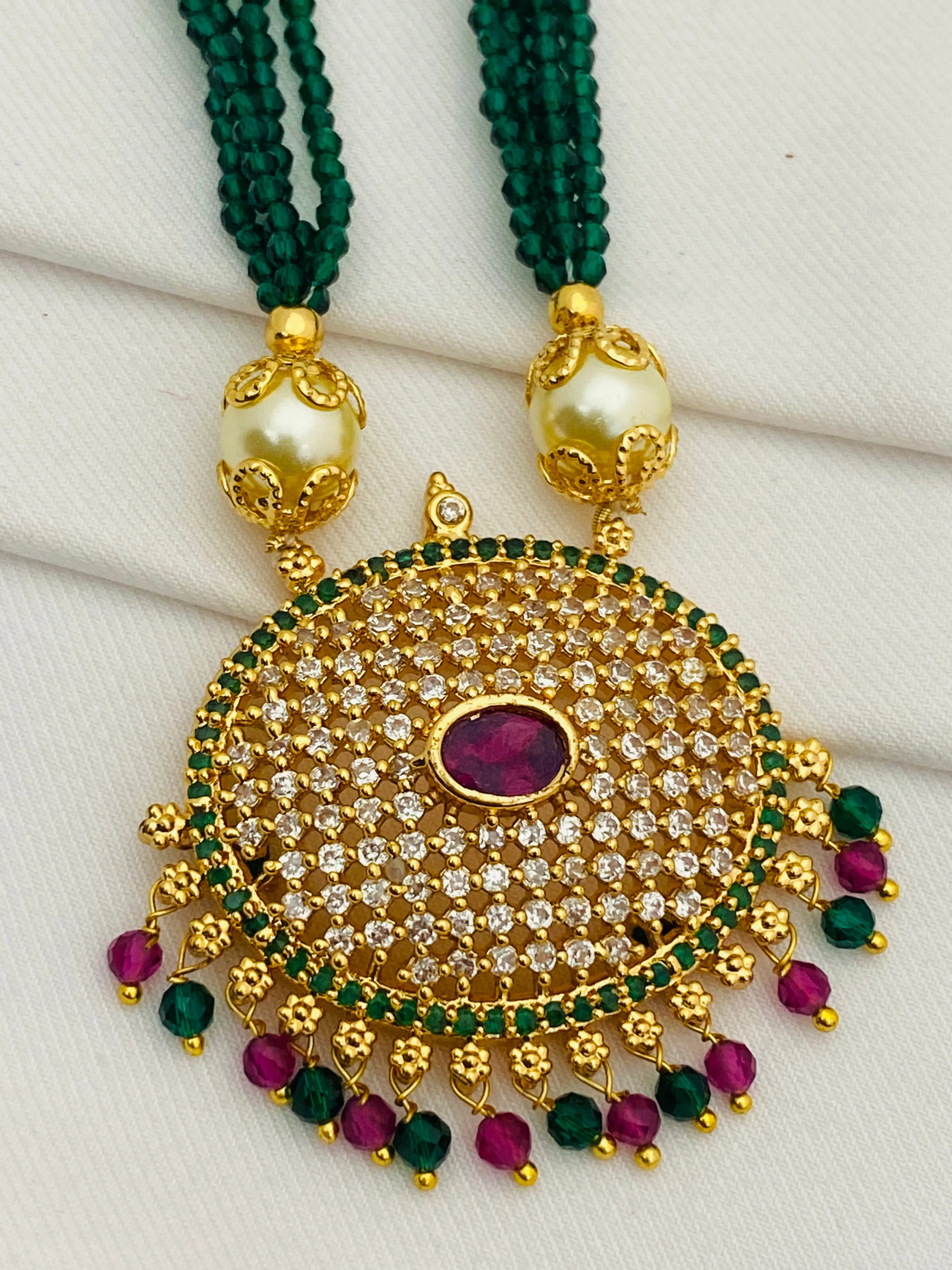 Attractive Gold Plated Antique Green Kundan Rani Haar Beaded Pendant Set For Women