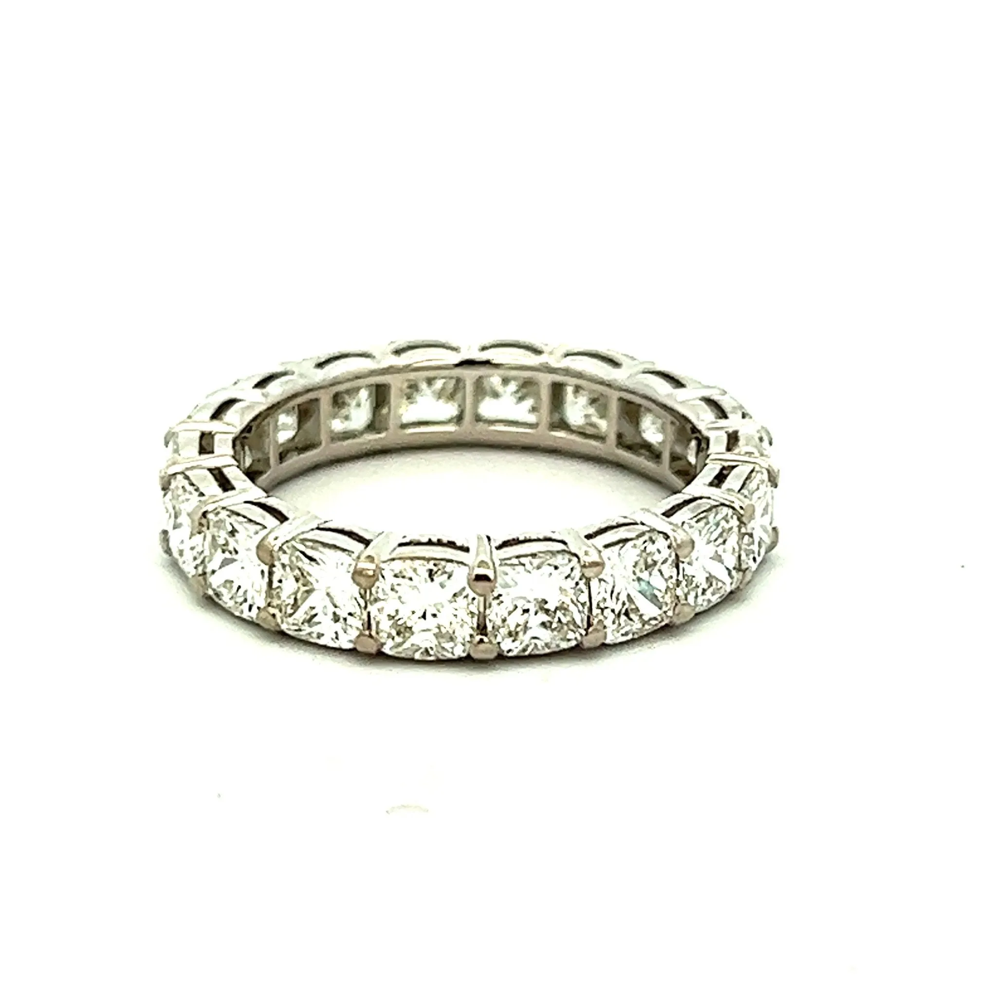 Cushion Cut Diamond Eternity Band 14K