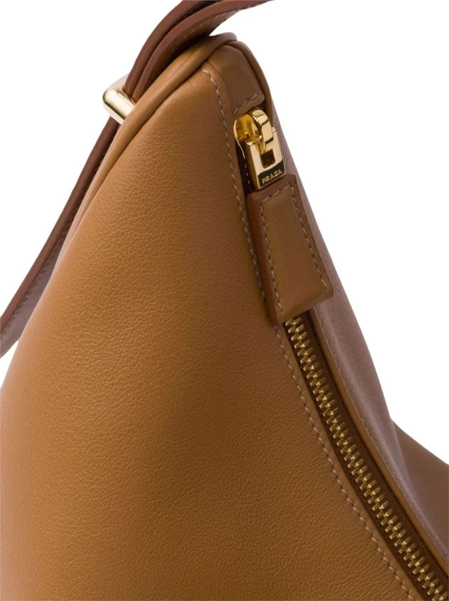 LARGE ARQUÉ LEATHER SHOULDER BAG