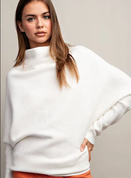 Minnie Dolman Sweater in Off White