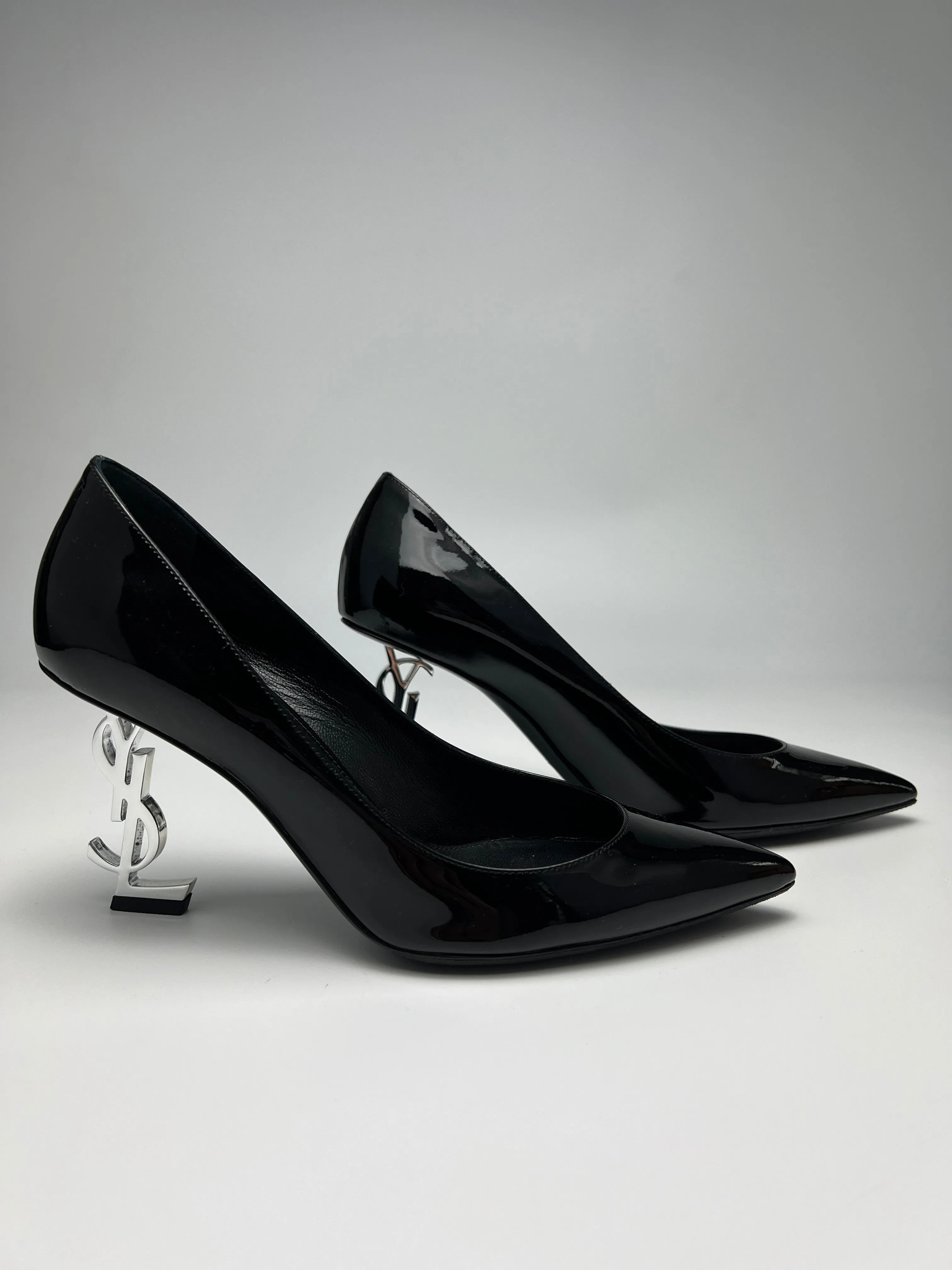 Opyum 85 Black Patent with Nickel Palladium Hardware Pumps