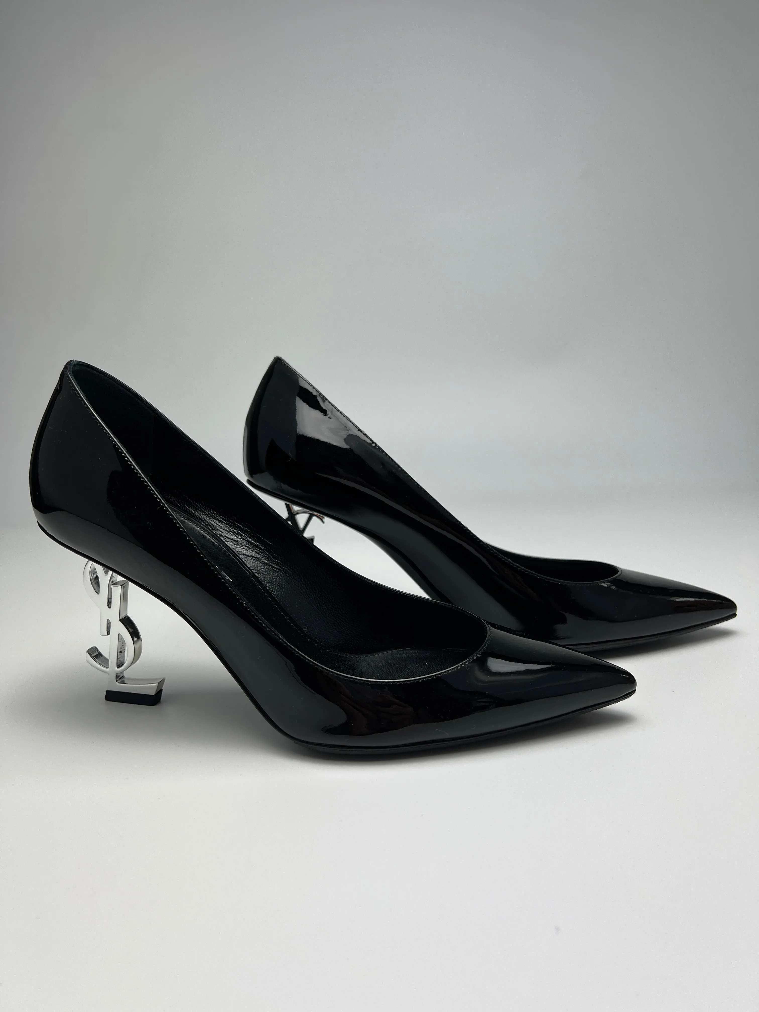 Opyum 85 Black Patent with Nickel Palladium Hardware Pumps