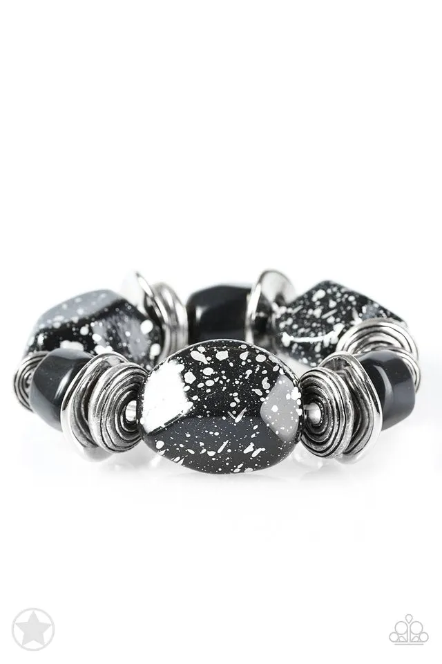 Paparazzi Accessories  - Glaze of Glory - Black Bracelet