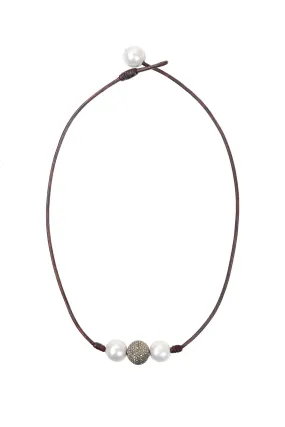 Pavé in a Pod Choker