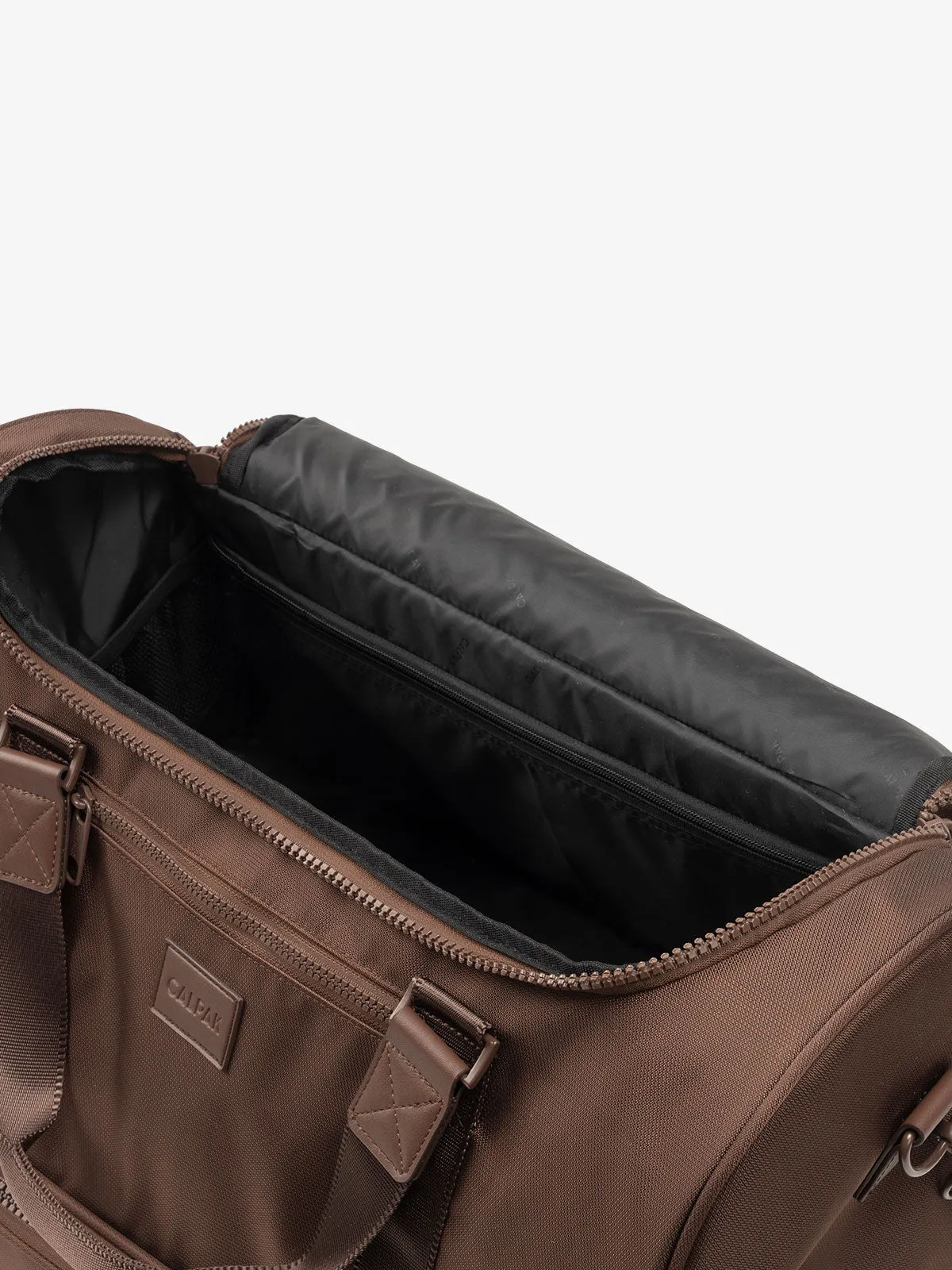 Stevyn Duffel Bag with Shoe Compartment