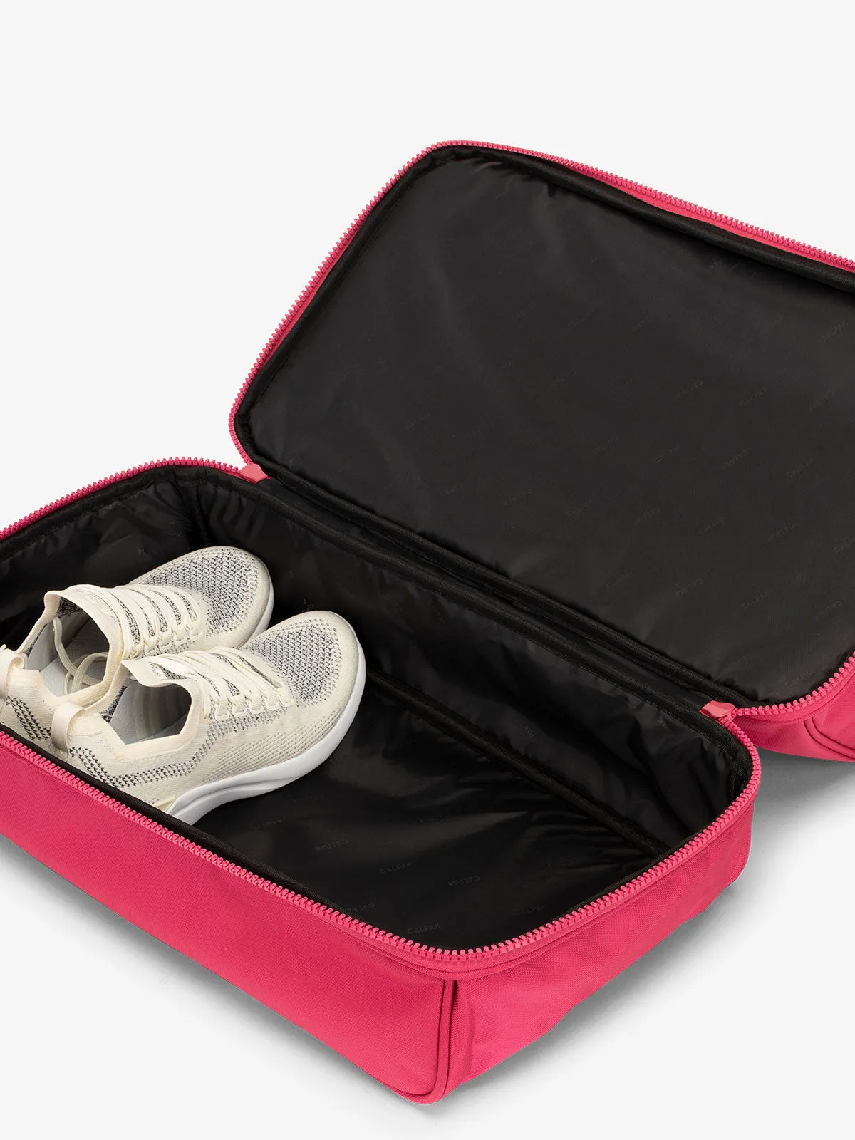 Stevyn Duffel Bag with Shoe Compartment