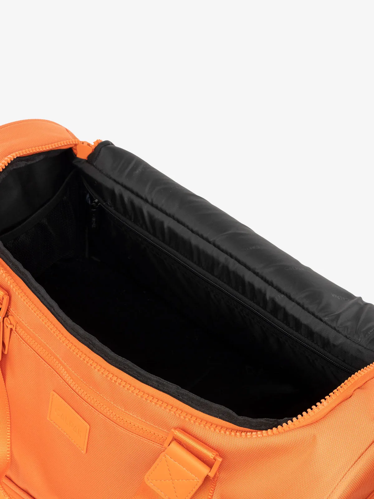 Stevyn Duffel Bag with Shoe Compartment