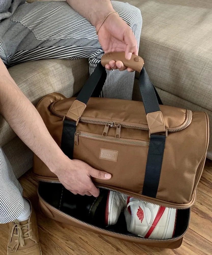 Stevyn Duffel Bag with Shoe Compartment