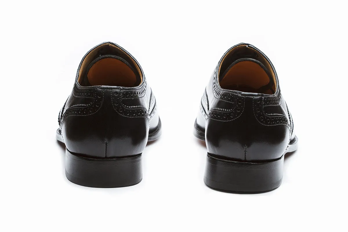 WINGCAP BROGUE OXFORD WITH MEDALLION- BLACK